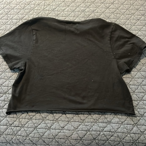 Prince Peter Collection Leopard Lips Cropped TShirt Size Large - Picture 2 of 4